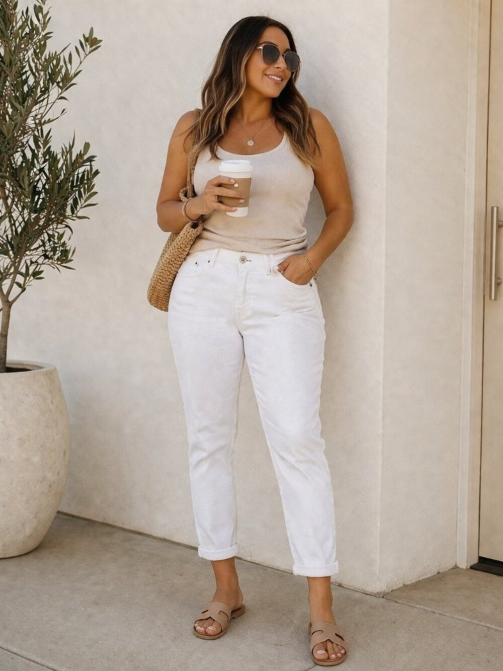 NWT Signature by Levi Strauss White Slim Cuffed Jeans Size 16 Stretch Mid Rise